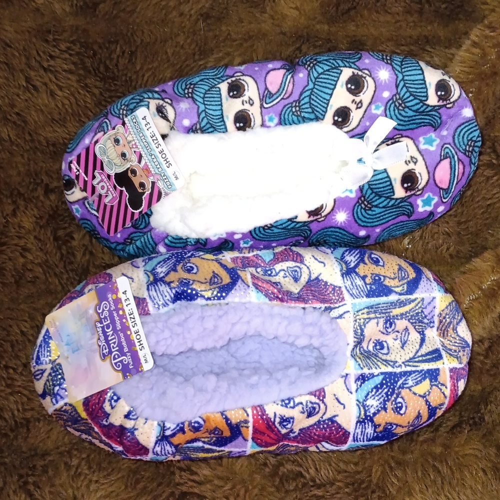 Fuzzy slipper socks lot